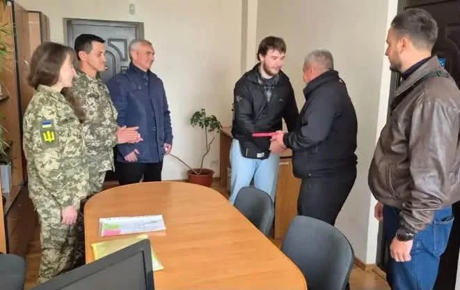 Давиду Олексину з Голиня вручили орден «За мужність» ІІІ ступеня