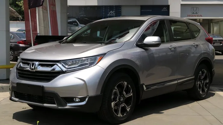 Автомобиль Honda CR-V