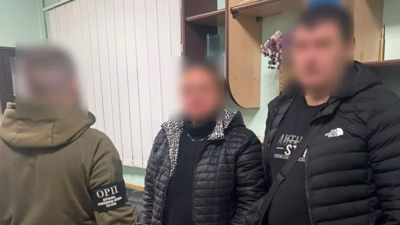 Він хоче виїхати за кордон, вона - "імператриця": на Львівщині викрили "шлюб в кредит" тернополянина і жінки з інвалідністю