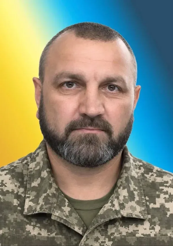 Новороздільська громада проведе в останню дорогу Романа Гапотченка