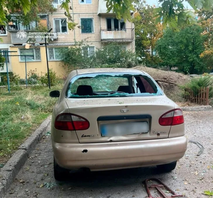 Двоє людей загинули, ще двоє дістали поранень: понад 40 разів ворог атакував чотири райони Дніпропетровщини - 08.10.2026 Двоє людей загинули, ще двоє дістали поранень: понад 40 разів ворог атакував чотири райони Дніпропетровщини - 08.10.2026