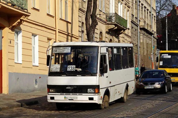 Пільговий проїзд у Львові та області: хто має право і як це працює - 3