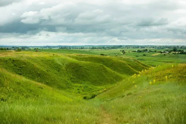 За 55 км від Луцька причаїлася тисячолітня фортеця, де знайшли сліди воїнів та ювеліра (фото)