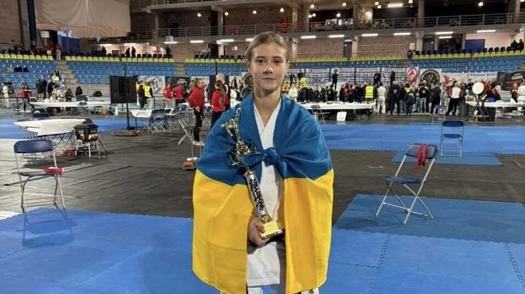 Студентка ІФНМУ здобула дві бронзові медалі на чемпіонаті Європи з карате
