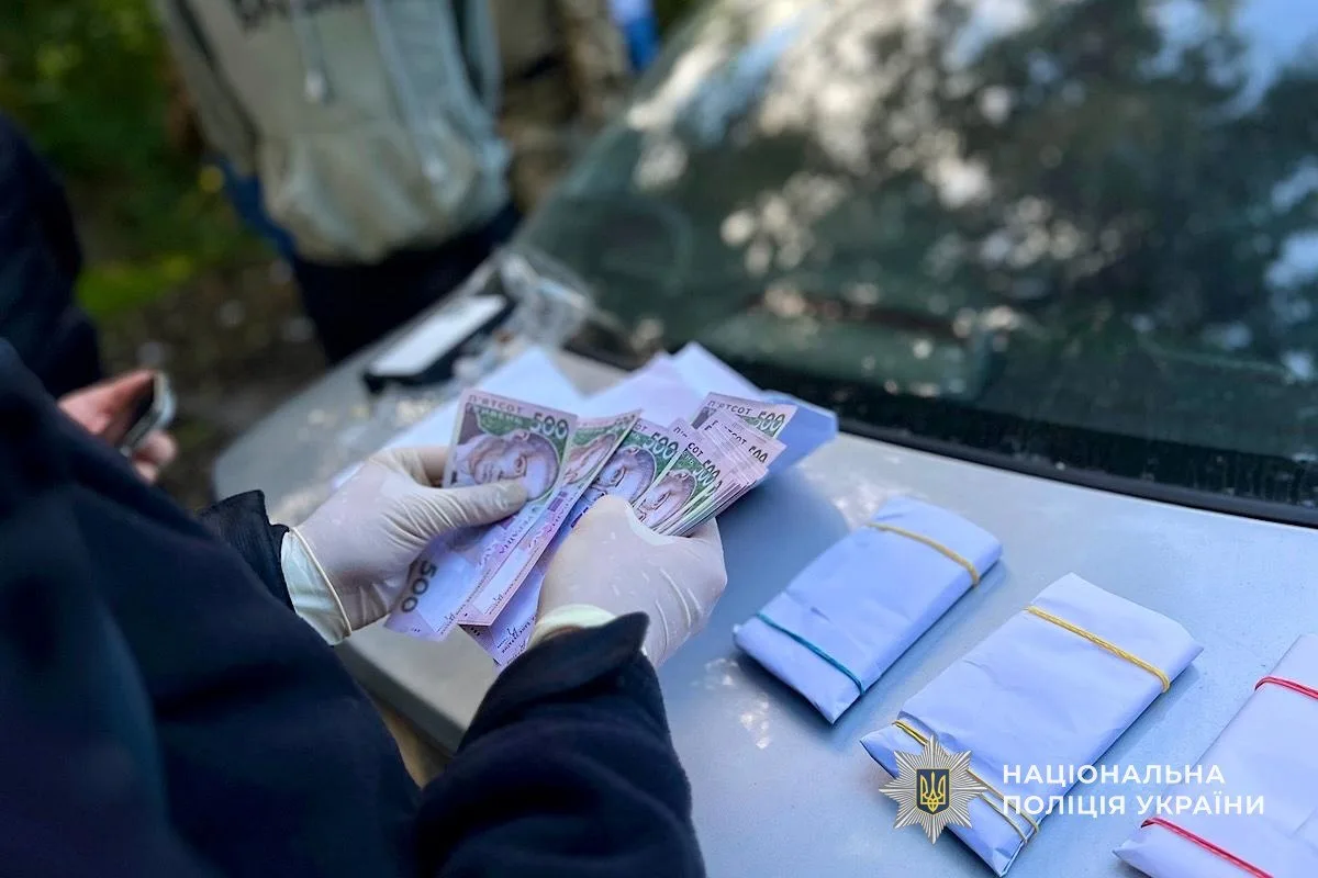 Понад 3,5 тисячі набоїв і шість одиниць зброї: у Дніпрі викрили торговця - 15.10.2026
