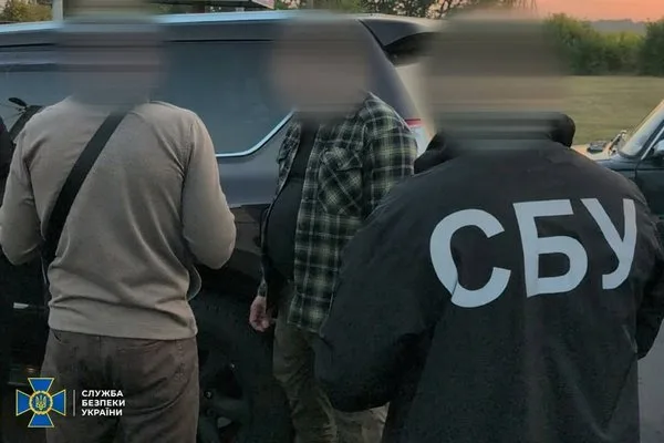 СБУ та Нацполіція запобігли зриву будівництва захисної споруди для техніки ЗСУ