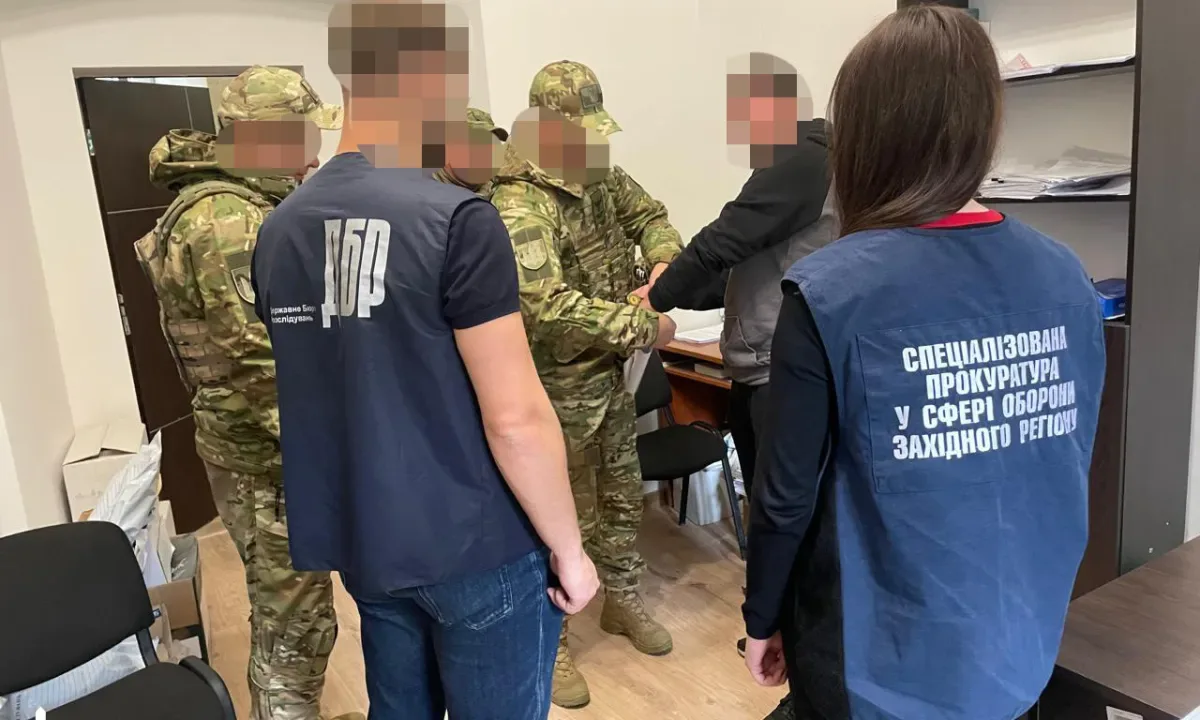 Удары ногами по лежачему: сотрудник Львовского ТЦК под стражей за избиение мобилизованного до смерти