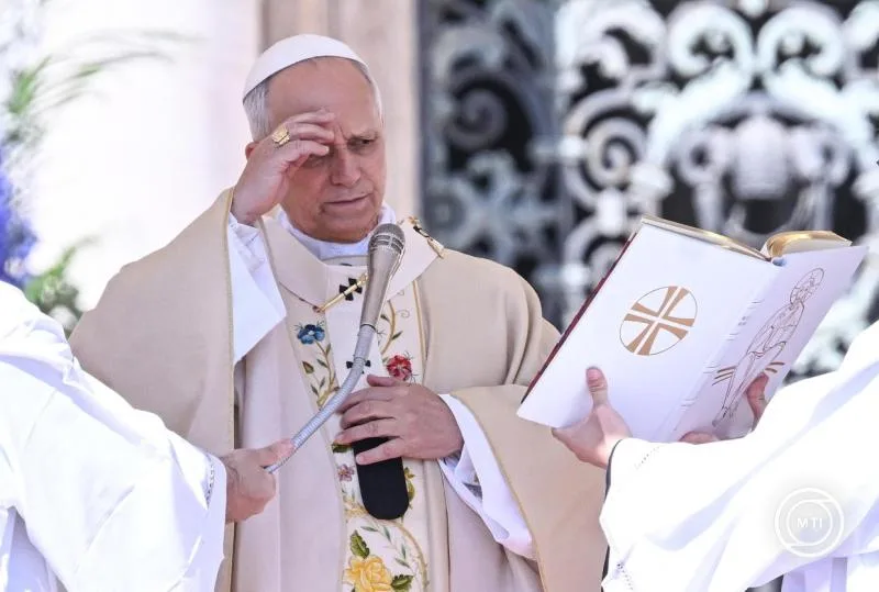 Папа Римський не потребує подальшого лікування після операції на легенях