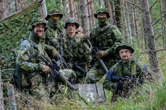 Де купити страйкбольну зброю в Україні: 6 магазинів, на які варто звернути увагу
