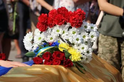 Чорнухинська громада попрощалася з двома полеглими захисниками