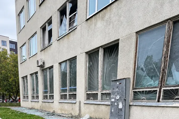 Російський дрон влучив біля школи в Полтаві: є постраждалий