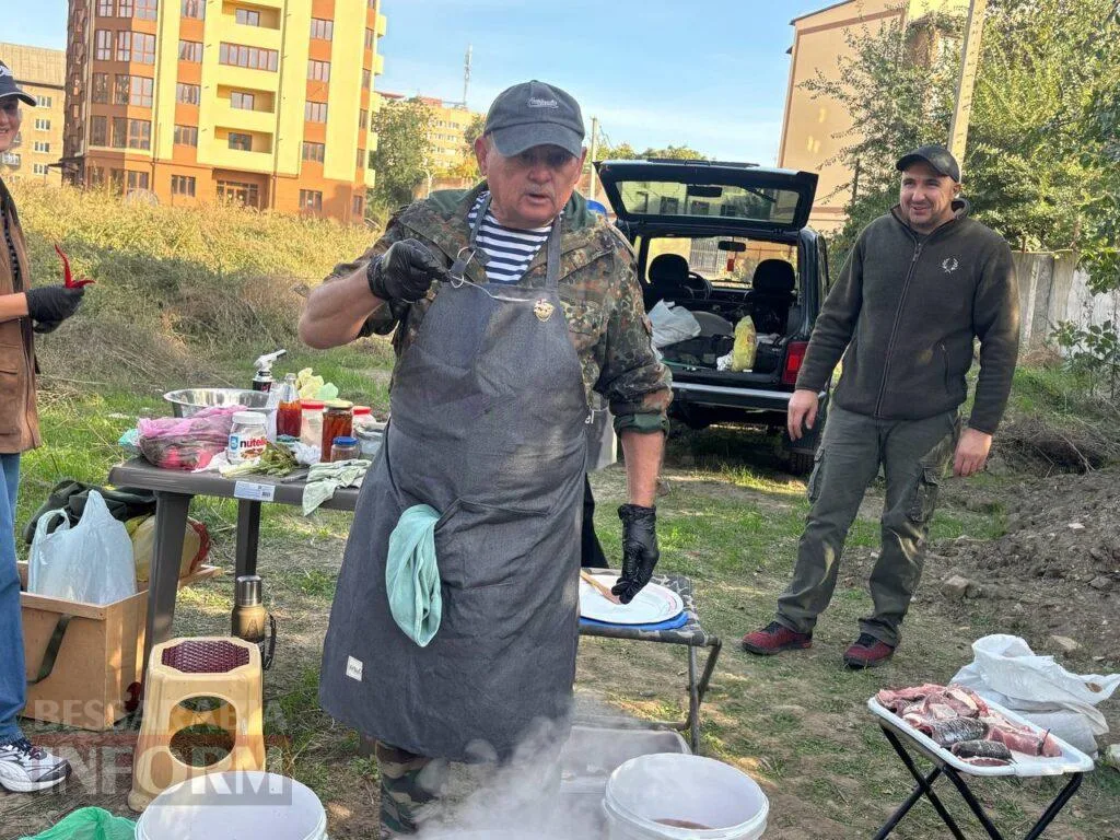 В Ізмаїлі відбувся колоритний благодійний фестиваль-ярмарок «Курсантська юшка»