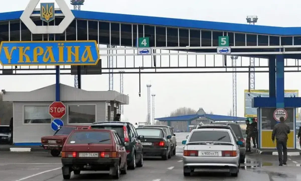 Ремонт в Рава-Русской продолжается: движение грузовиков и автобусов международного сообщения ограничили ещё до 10 ноября