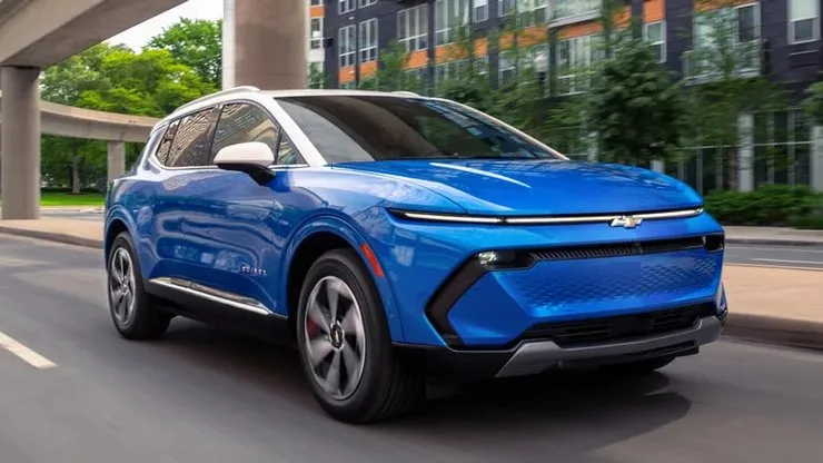 Автомобиль Chevrolet Equinox 2026 года