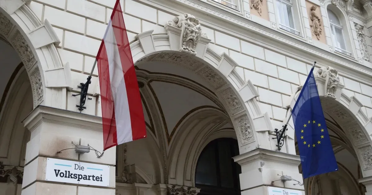 Журналіста УП Ткача затримали в Австрії, бо його помітили в місці, за яким стежили ще двоє підозрюваних у шпигунстві