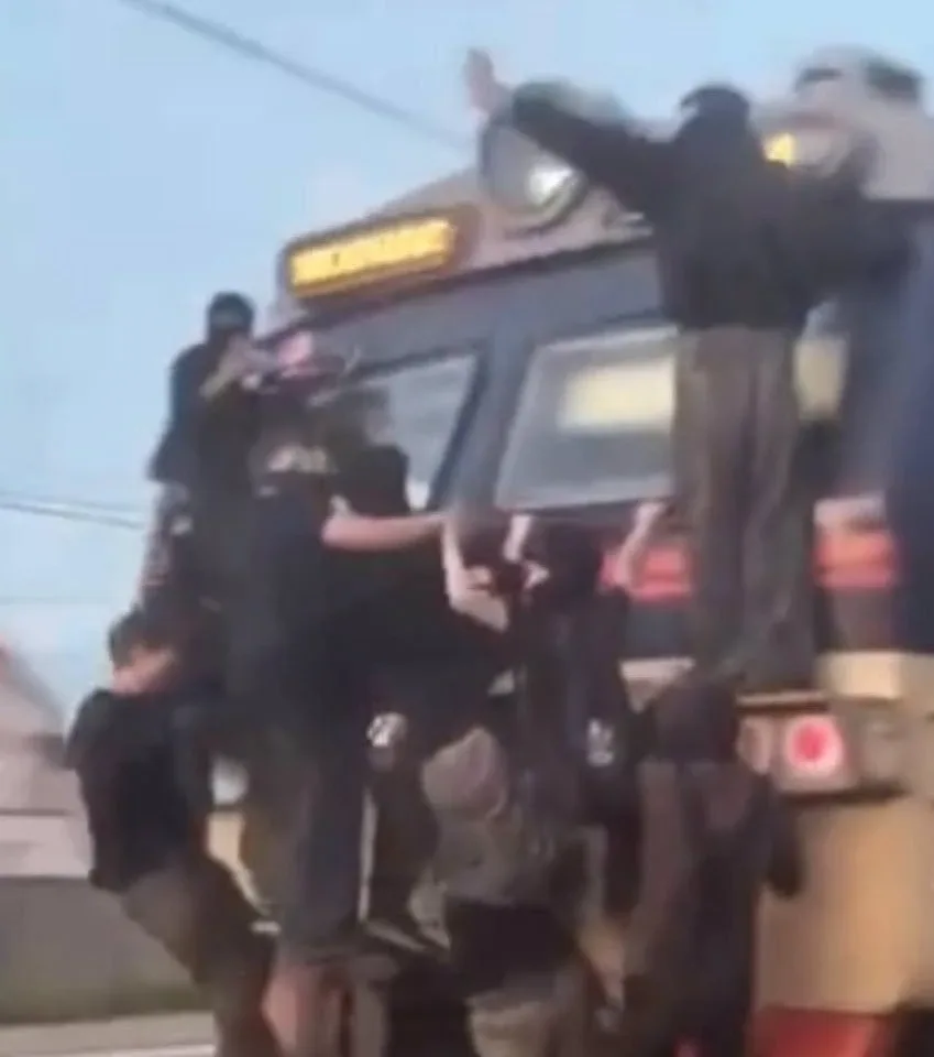 У соцмережах виявили відео з "зачеперами" на тепловозі: поліція проводить перевірку