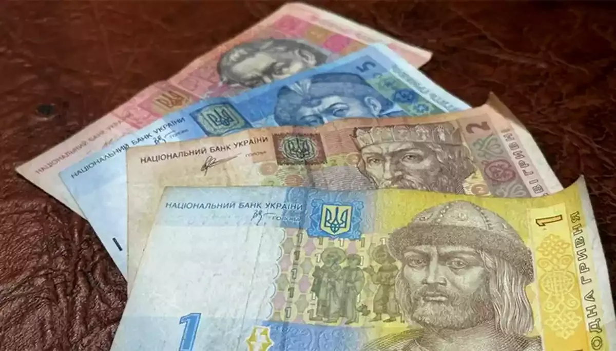 Фільм «Битва за гривню»: як українці ставали мільйонерами й чому наша валюта вистояла у війні
