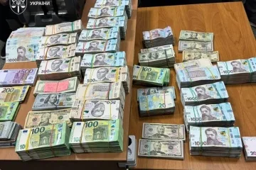 «Відмили» ₴23,5 мільярда: у справі про найбільшу мережу конвертцентрів оголосили вже дев’ять підозр