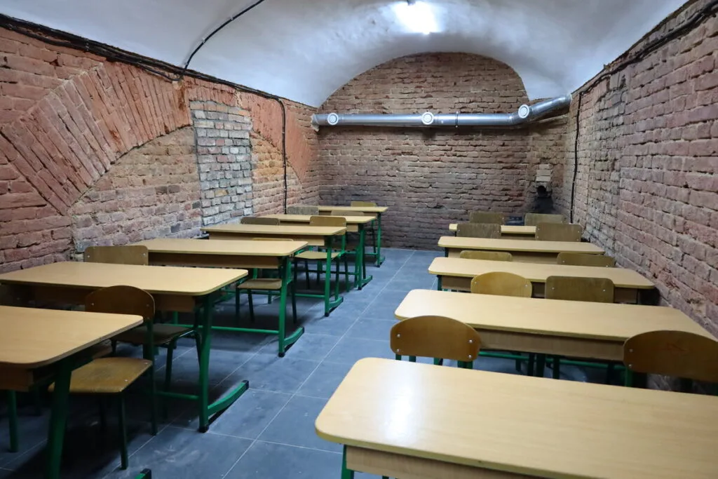 Російська атака, конфлікт щодо укриття, опалювальний сезон на Львівщині: головні новини дня - 33