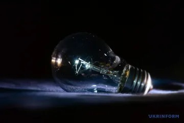 У Дніпрі та прилеглих населених пунктах через атаки РФ знеструмлені понад 350 тисяч абонентів