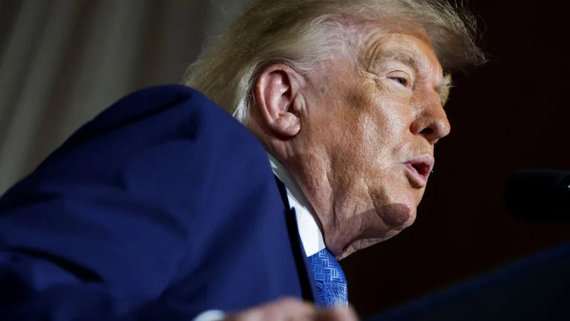 Тактика или ошибка: Трамп приостановил санкции против Москвы