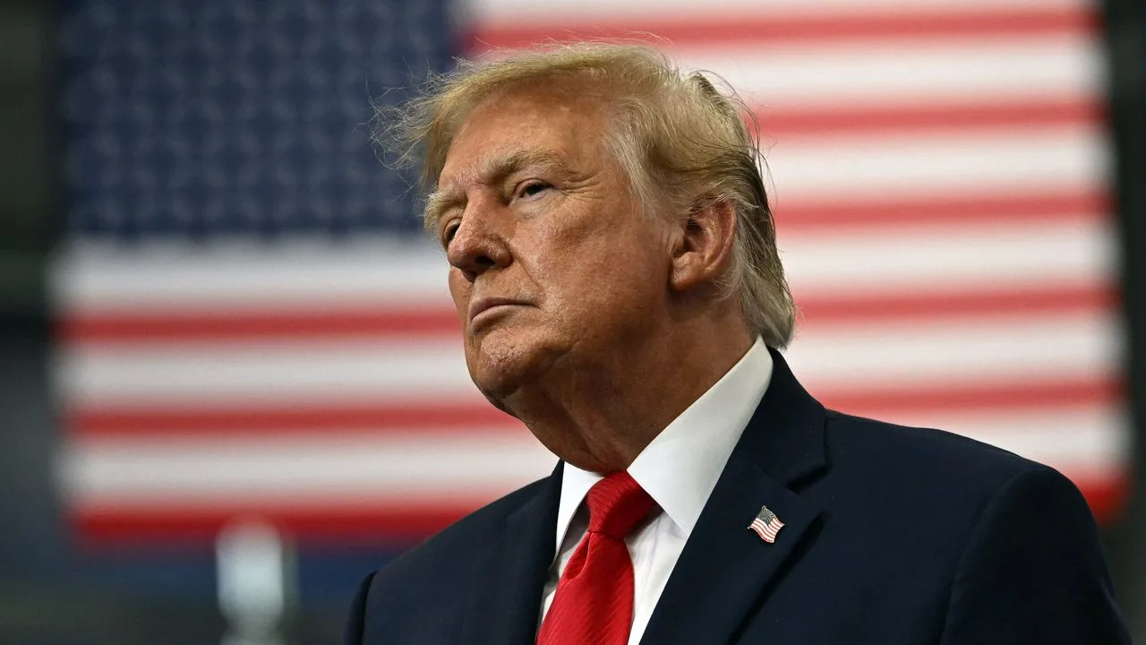 Трамп про мирну угоду: Зеленському і Путіну не обов’язково бути в одній кімнаті Дональд Трамп