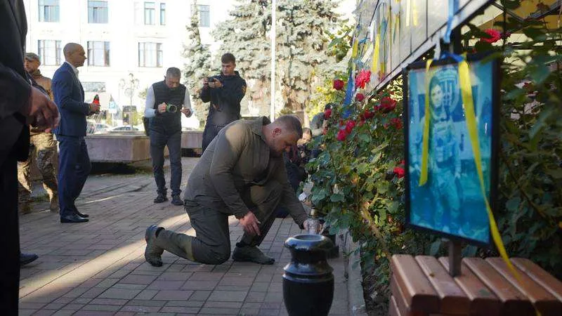 (ФОТО) Як у Чернівцях відзначили День захисників та захисниць України