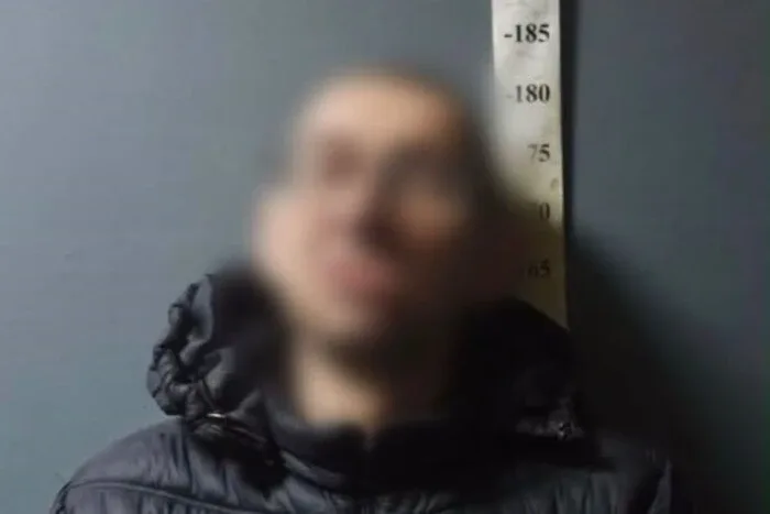 Киянин погрожував підірвати гранату в багатоповерхівці: яке покарання отримав