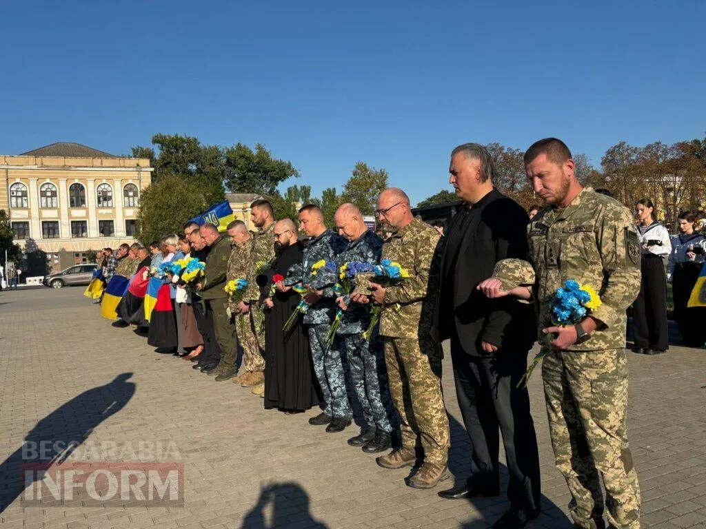 Ціна свободи: Ізмаїл у День захисників і захисниць вшанував пам’ять полеглих Героїв