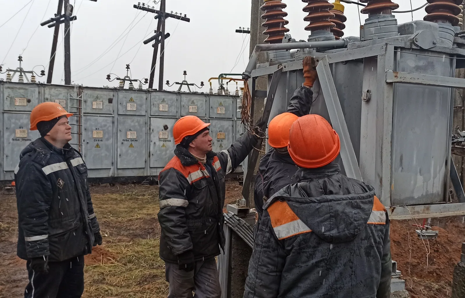 У "Харківобленерго" пояснили, від чого залежатимуть графіки відключень