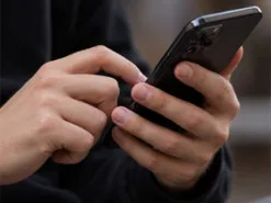 У Кривому Розі суд конфіскував iPhone чоловіка за радикальні дописи щодо ТЦК в Telegram