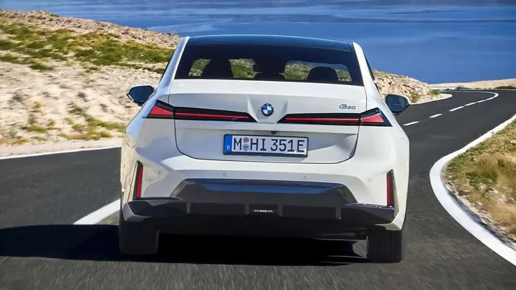 Автомобиль BMW Neue Klasse