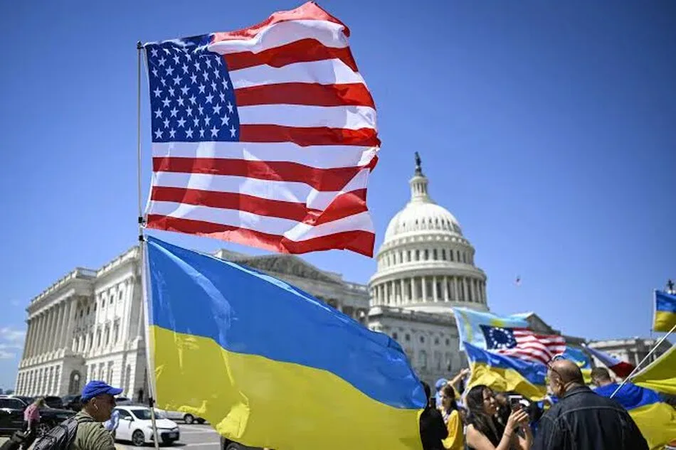 США можуть залишити понад 100 тисяч українців у "підвішеному" статусі після завершення тимчасового захисту – Politico