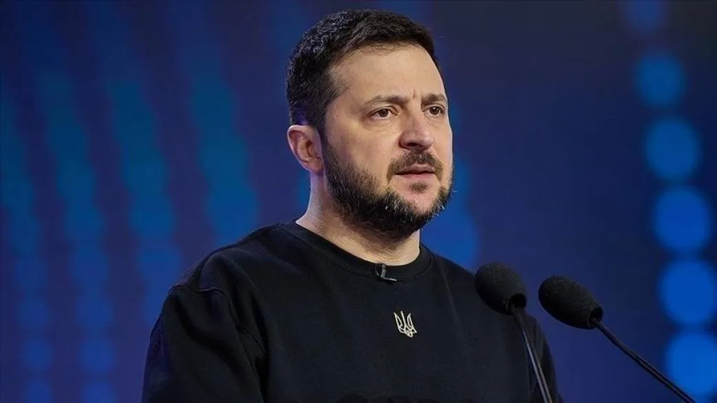 Зеленский: мы не проигрываем войну, но теряем людей