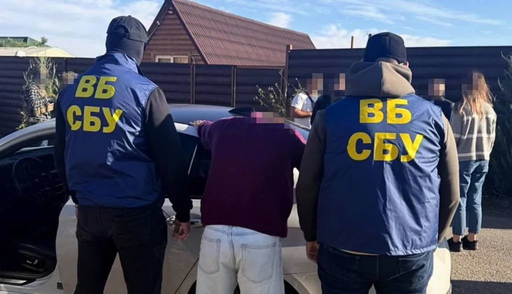 315 тисяч доларів за «закриття» кримінальне провадження: в Одесі «на гарячому» затримали адвоката