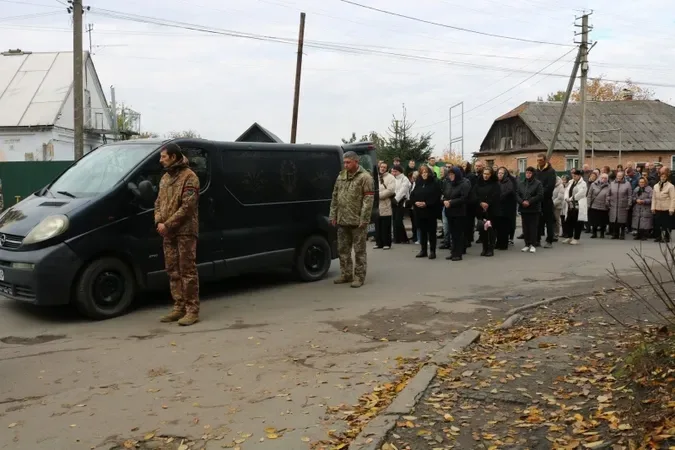 Помер через важку хворобу: на Волині попрощалися із Захисником Василем Муравчуком (фото)