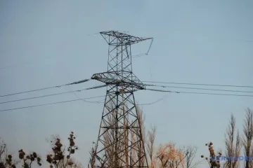 Після ворожої атаки у чотирьох районах Києва зникло світло