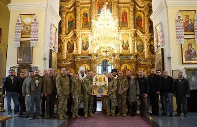 У Полтаві відзначили День створення військової частини зенітного ракетного полку