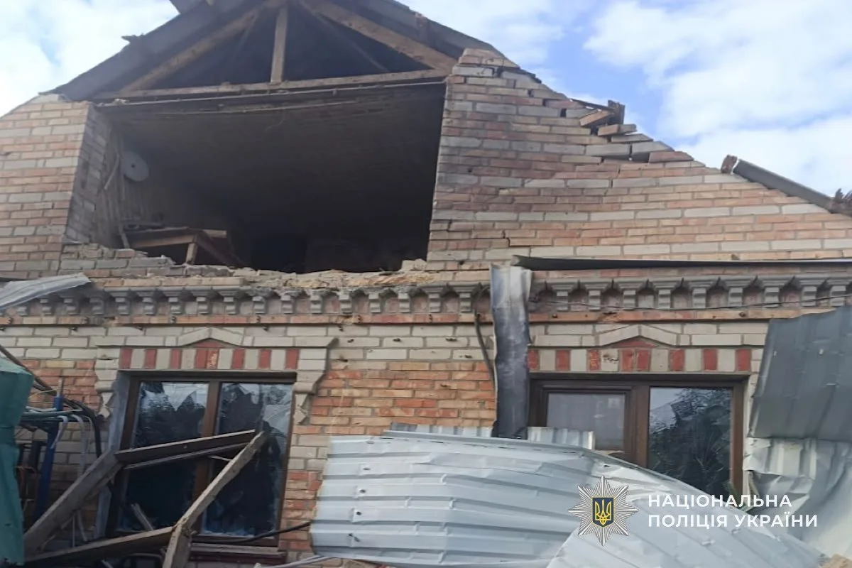 Одна людина загинула, ще троє дістали поранення внаслідок обстрілів Дніпропетровщини: поліція документує наслідки російських атак - 23.10.2026