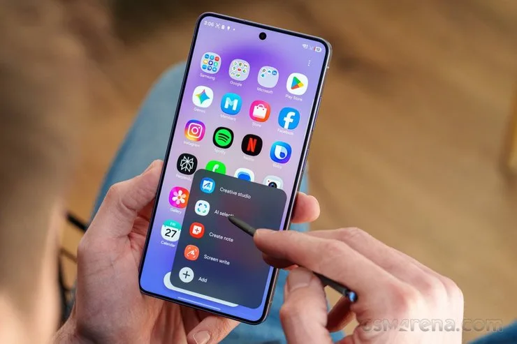 Samsung Galaxy S26 Ultra смартфон