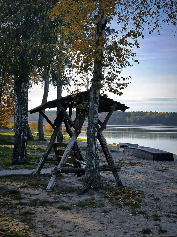 Осінній спокій озера Пісочне у Ковельському районі (фото)