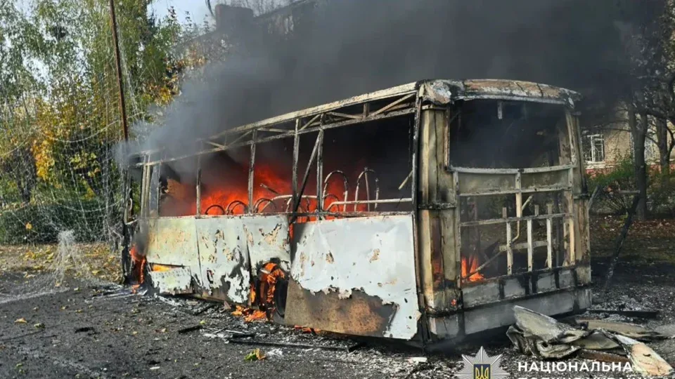 Кількість загиблих після удару по автобусах у Краматорську зросла до 30 