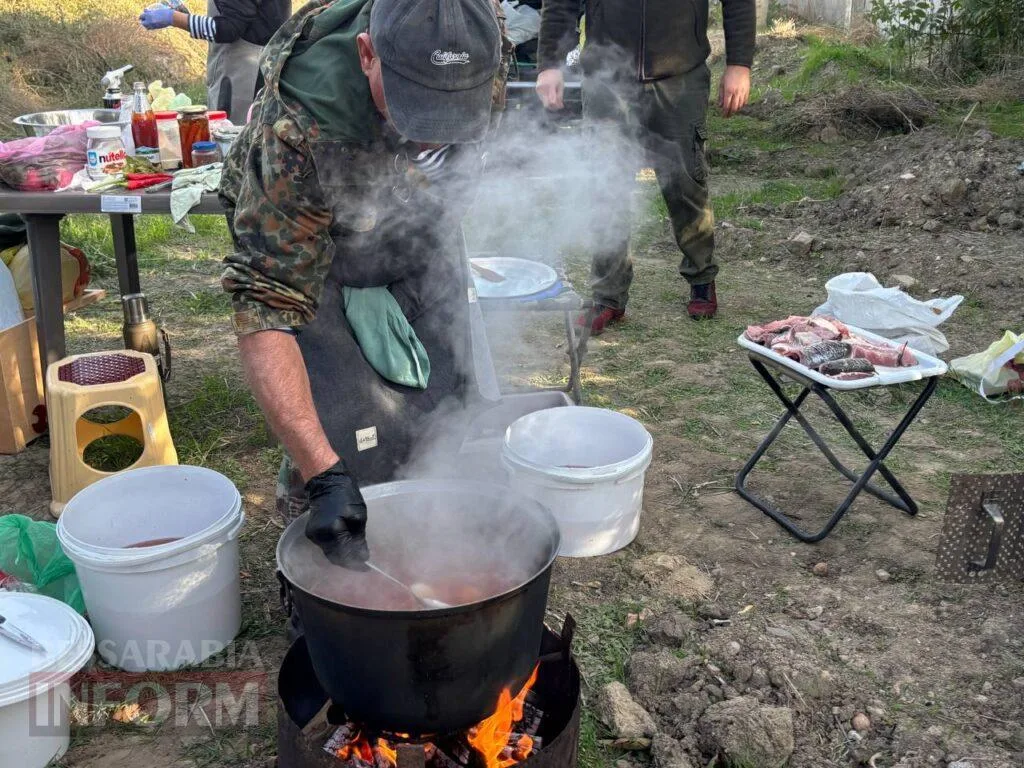 В Ізмаїлі відбувся колоритний благодійний фестиваль-ярмарок «Курсантська юшка»