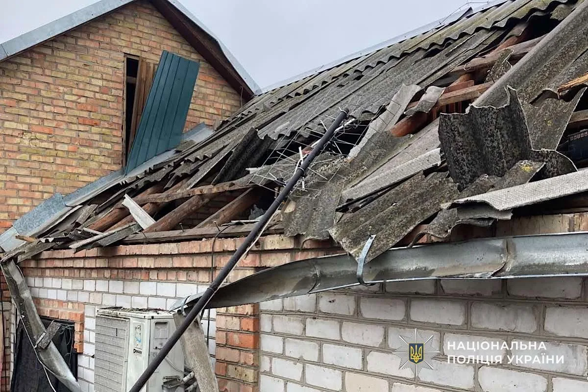 Двоє загиблих і шестеро поранених: поліція показала наслідки російських атак на Дніпропетровщині - 17.10.2026