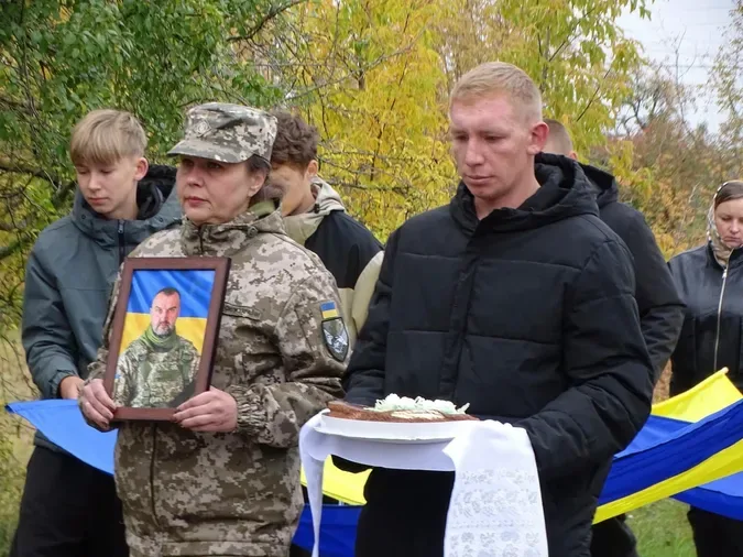На Волині попрощалися із Захисником Петром Костровським (фото)