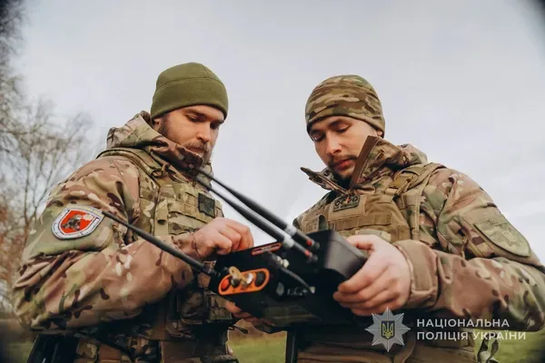 Втратив дім на Луганщині й почав усе з нуля на Волині: історія поліцейського-вибухотехніка (фото)