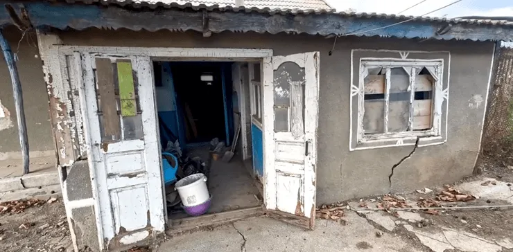 Хозяйственные помещения возле дома в Одесской области