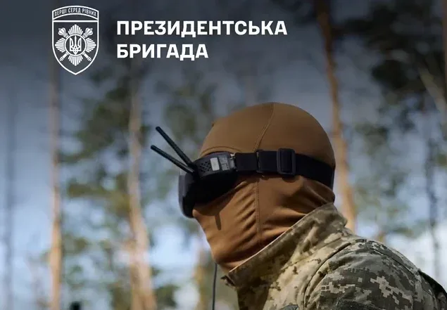 «Прислуховуються і бережуть — як-не-як, я тут уже четвертий рік»: оператор БПЛА про службу в Президентській бригаді 