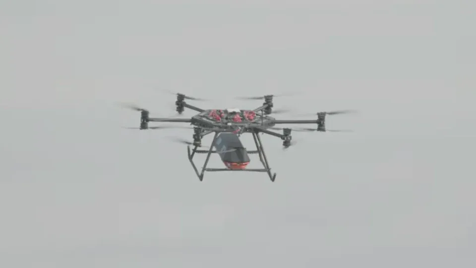 Дрон пролетів майже 30 км із пораненим: воїни CODE 9.2 провели дві повітряні евакуації 
