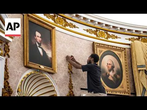 В Вашингтоне можно посмотреть на точную копию кабинета Трампа